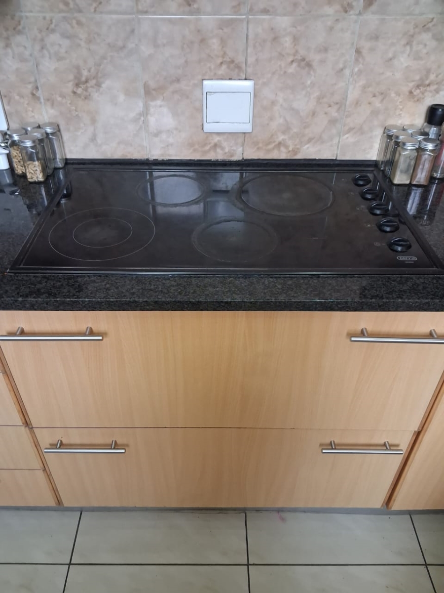 3 Bedroom Property for Sale in Quigney Eastern Cape